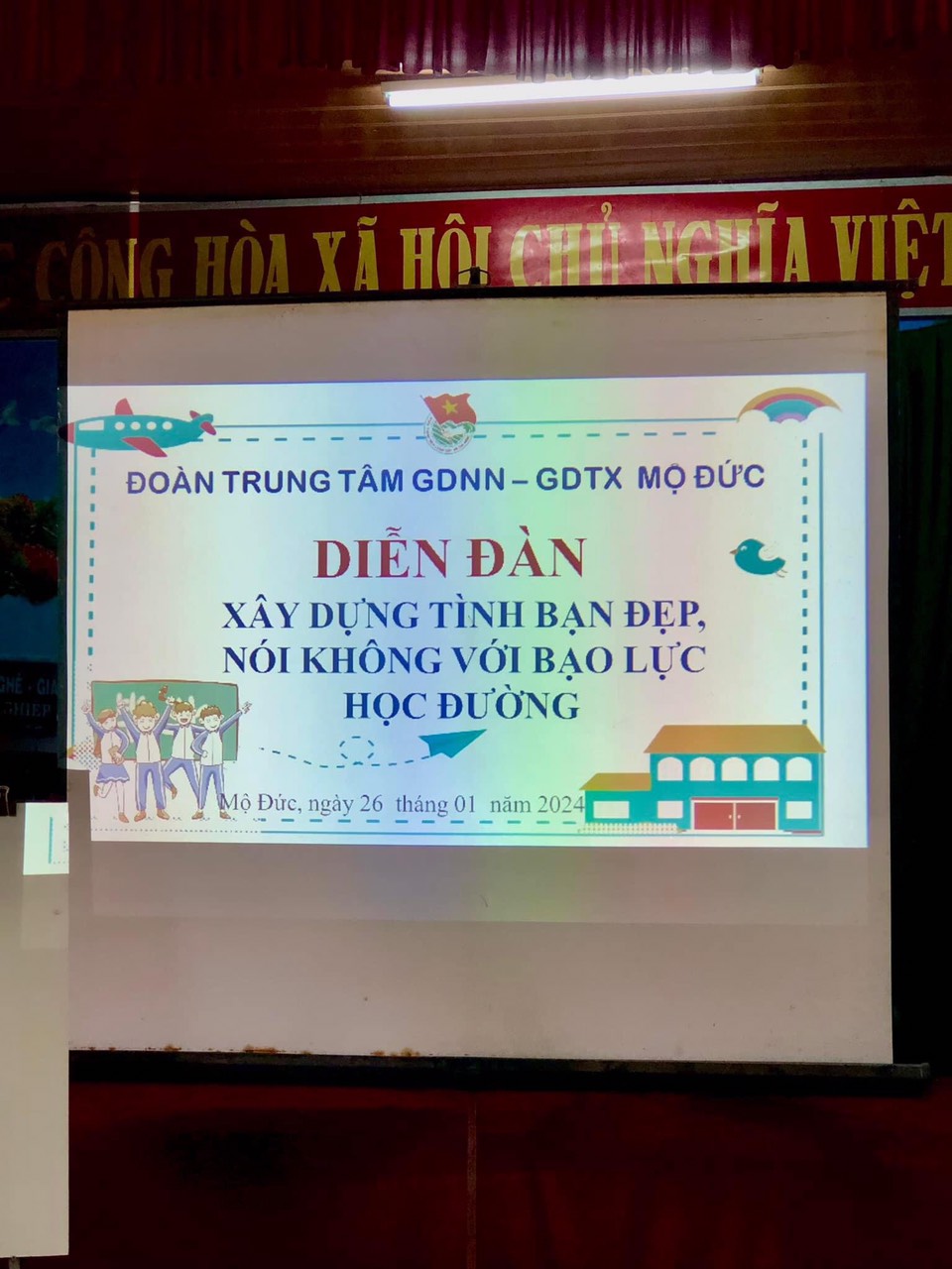 Diễn đàn Xây dựng tình bạn đẹp – Nói không với bạo lực học đường